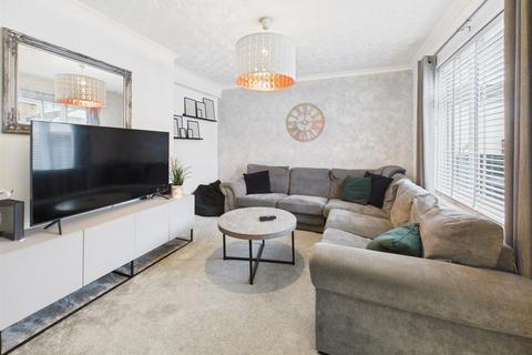 3 bedroom semi-detached house for sale, Munsley Grove, Matson, Gloucester