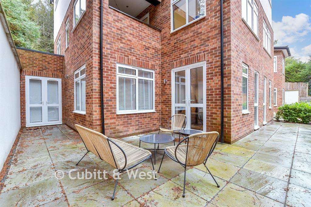 Patio / Decking