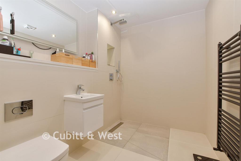 En-Suite Wet Room