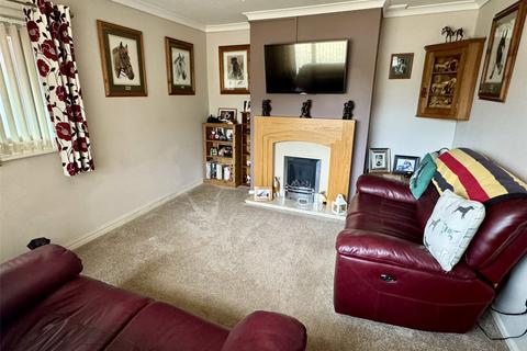 2 bedroom bungalow for sale, King Ine South, Somerset TA20