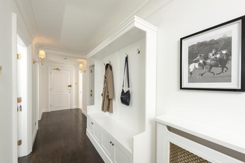 3 bedroom flat to rent, Prince Of Wales Terrace, London, W8