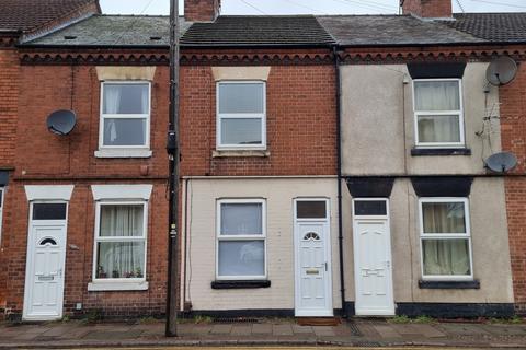 2 bedroom terraced house to rent, King Street, Loughborough LE11