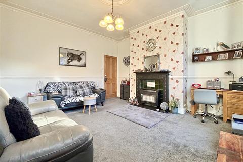 3 bedroom terraced house for sale, Vine Terrace East, Bradford BD8