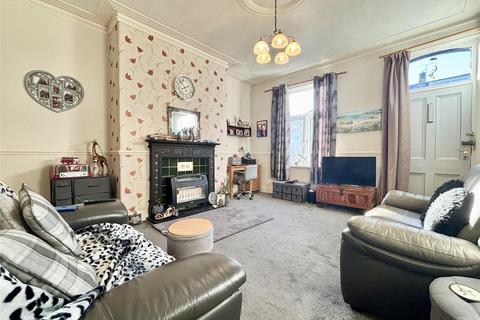 3 bedroom terraced house for sale, Vine Terrace East, Bradford BD8