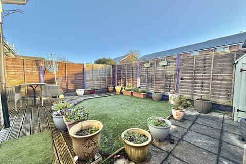 3 bedroom terraced house for sale, Heather Close, Bournemouth, Dorset, BH8