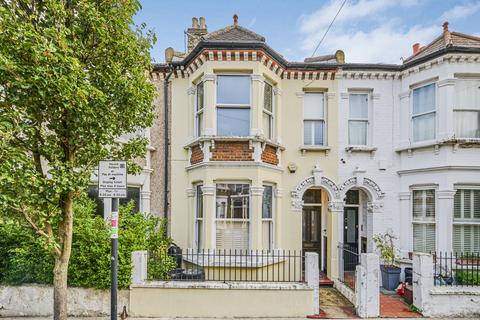 4 bedroom terraced house for sale, Forthbridge Road, London, SW11