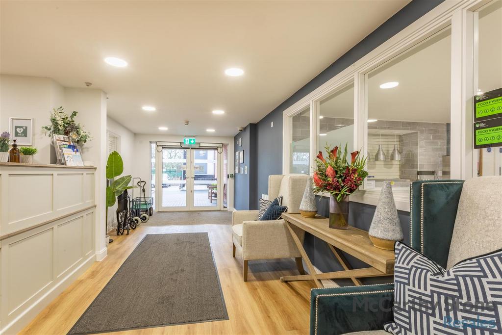 8674989-interior18.jpg