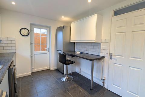 4 bedroom detached house for sale, Falcon Way, Basildon, SS16