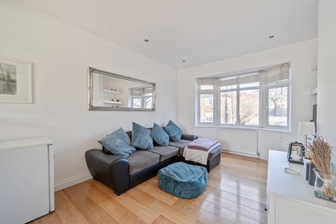 3 bedroom maisonette for sale, London SW18