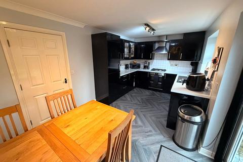 5 bedroom terraced house for sale, Marchwood Close, Blackrod, Bolton, Greater Manchester, BL6