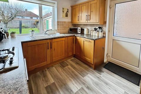 3 bedroom detached house for sale, Avondale Road, Aldershot
