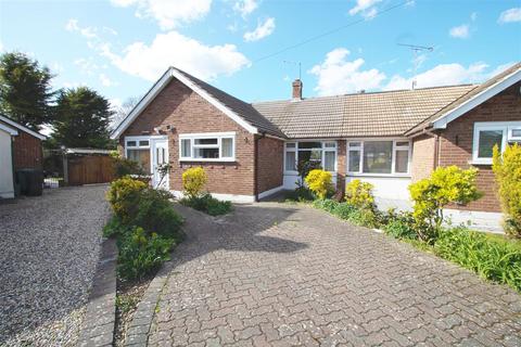 2 bedroom semi-detached bungalow for sale, Jacqueline Gardens, Billericay CM12