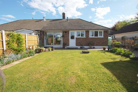2 bedroom semi-detached bungalow for sale, Jacqueline Gardens, Billericay CM12