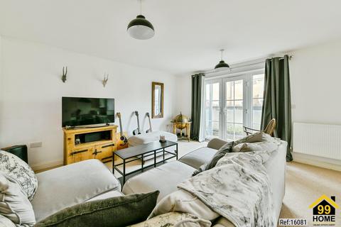 1 bedroom apartment for sale, Ten Acres Crescent, Hertfordshire, SG2