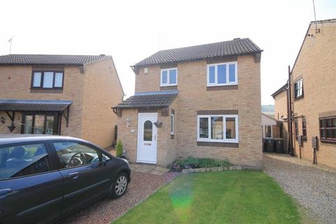 3 bedroom detached house to rent, Hylton Close, Langley Park, Durham