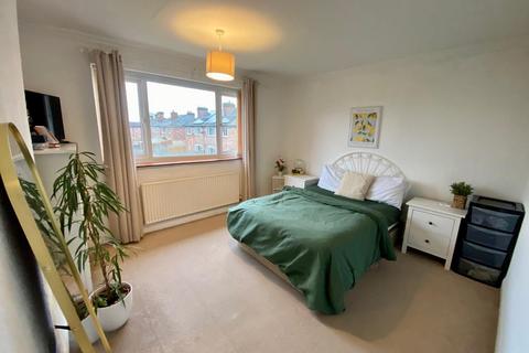 3 bedroom semi-detached house for sale, Maycroft Avenue, Withington