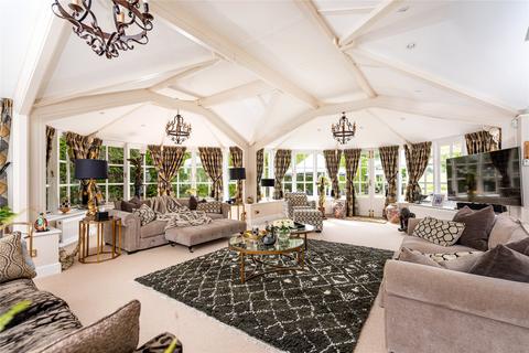 undefined, The Drive, Horton, Northamptonshire, NN7