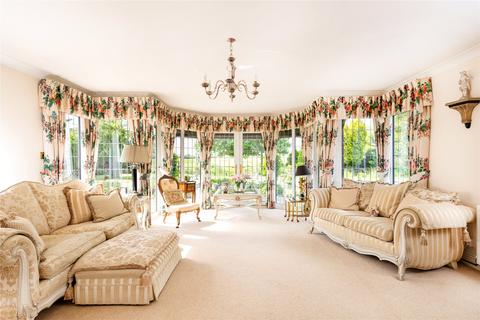 undefined, The Drive, Horton, Northamptonshire, NN7