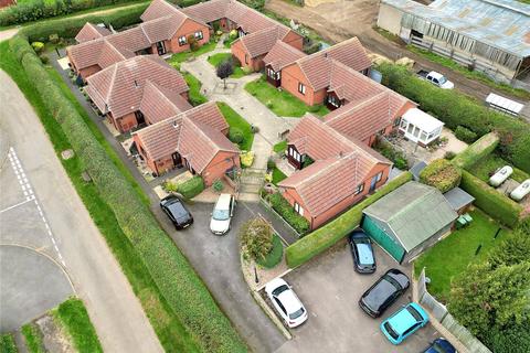 1 bedroom property for sale, Eaton Court, Vicarage Lane, Eaton