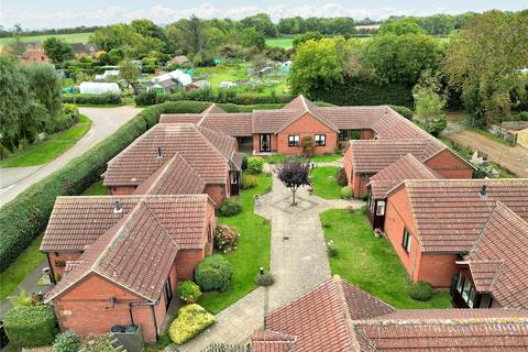 1 bedroom property for sale, Eaton Court, Vicarage Lane, Eaton