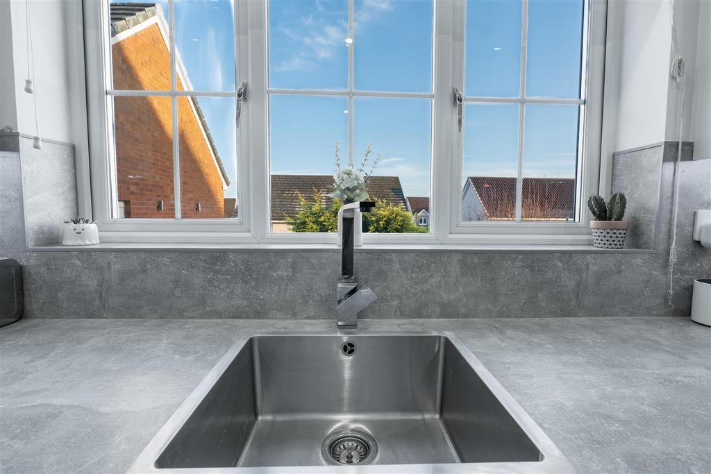 Kitchen.detail.jpg
