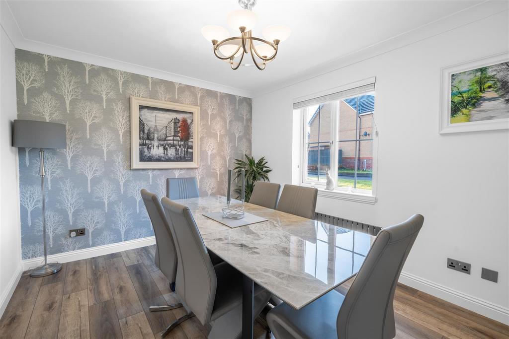 Diningroom.jpg