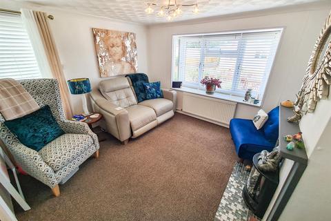 undefined, Oundle Road, Corby NN17