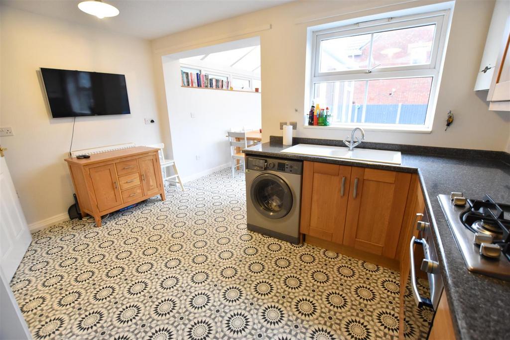 Kitchen diner