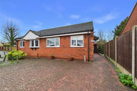 2 bedroom bungalow for sale, Montbretia Close, Stanway, Colchester, Essex, CO3