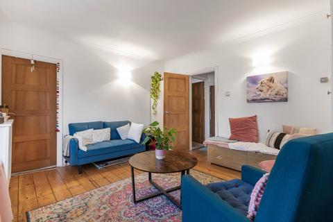 2 bedroom flat to rent, Maberley Road, Crystal Palace