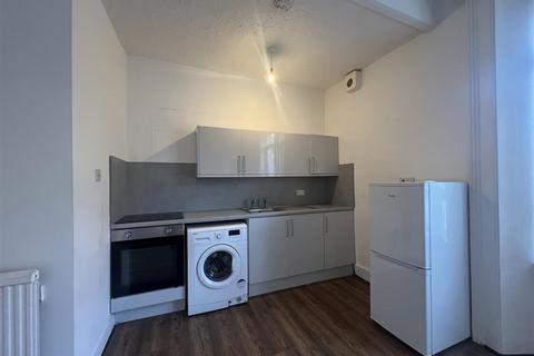 undefined, Mount Pleasant Street, Greenock PA15