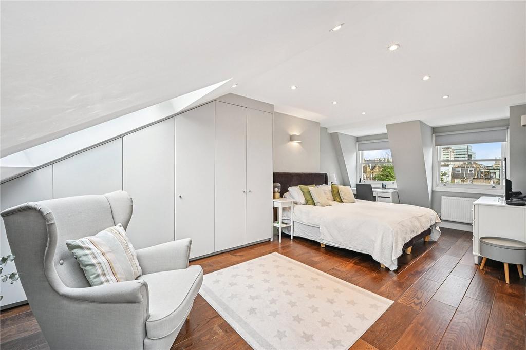 Principal Bedroom