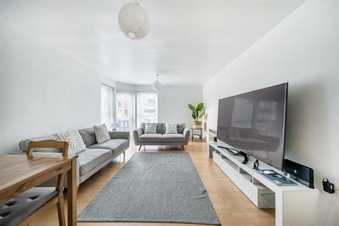 1 bedroom apartment for sale, Valley Place, Surbiton