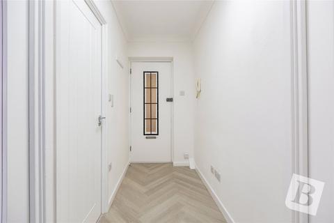 2 bedroom apartment for sale, St. Marys Lane, Upminster, RM14