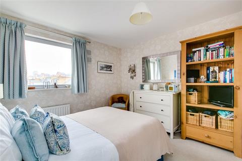 1 bedroom flat for sale, Ismailia House, London SW6