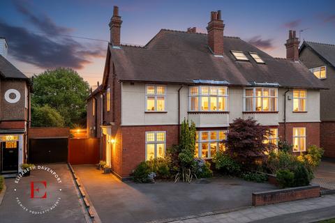 Styvechale Avenue, Earlsdon CV5