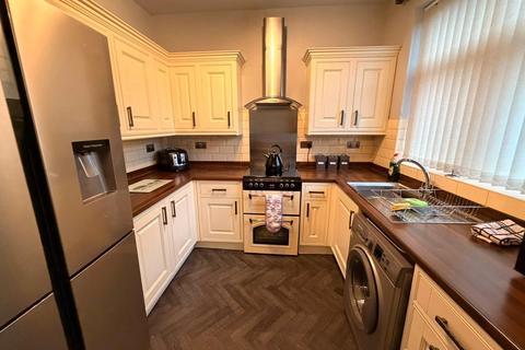 2 bedroom semi-detached house for sale, Montrose Avenue, Bolton, Greater Manchester, BL2