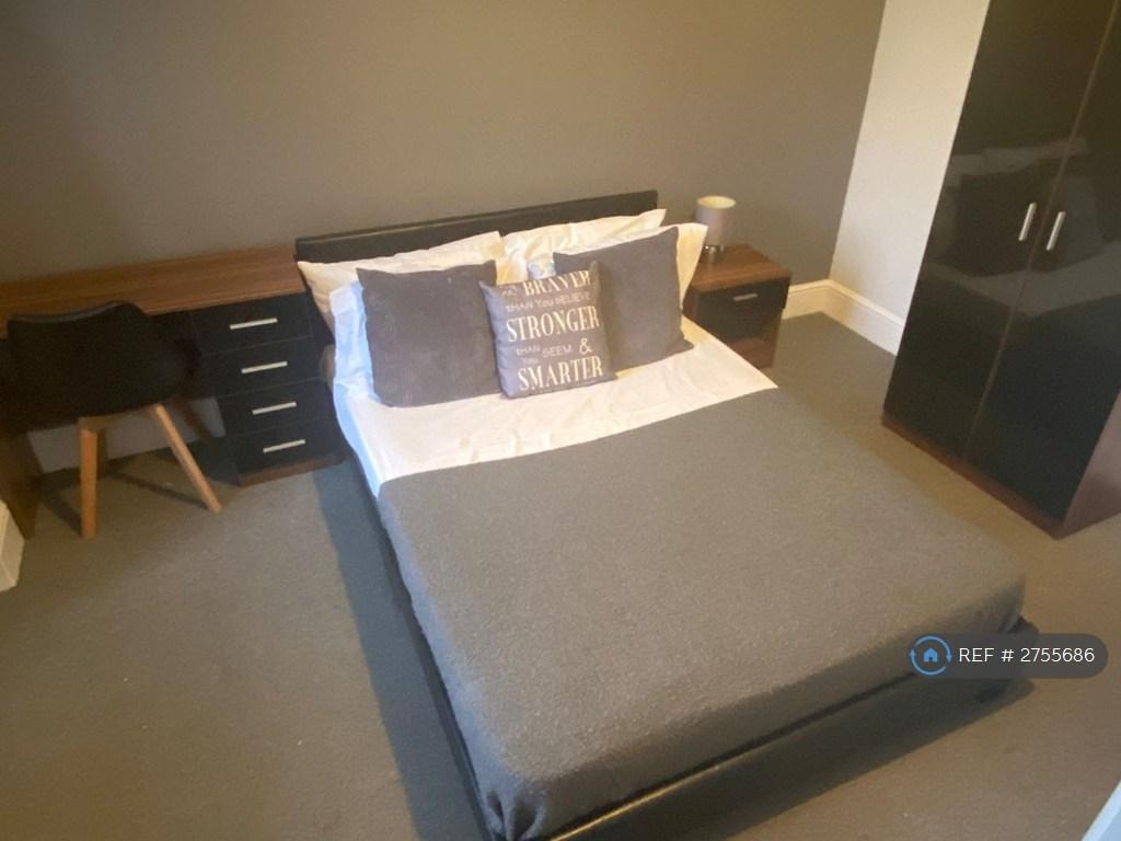 Room 1 Double Ensuite- Available