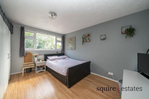 3 bedroom terraced house for sale, St. Agnells Lane, Hemel Hempstead, HP2