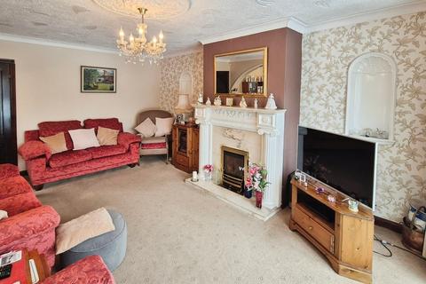 3 bedroom semi-detached house for sale, Wheatcroft Close, Burntwood