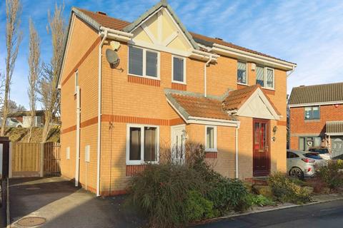 2 bedroom semi-detached house for sale, Marsland Court, Cleckheaton BD19