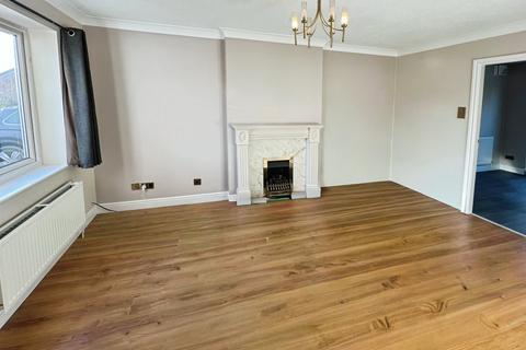 2 bedroom semi-detached house for sale, Marsland Court, Cleckheaton BD19