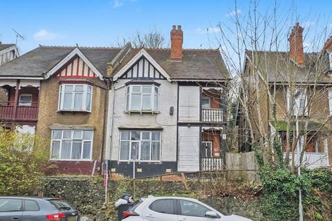 undefined, Flat 2, 65 Ashburnham Road, Luton LU1 1JN
