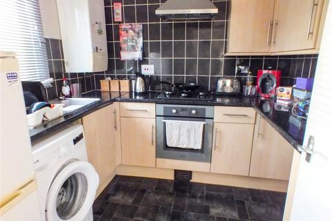 2 bedroom apartment to rent, Tennyson Court, Royston SG8