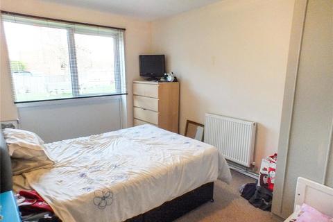 2 bedroom apartment to rent, Tennyson Court, Royston SG8