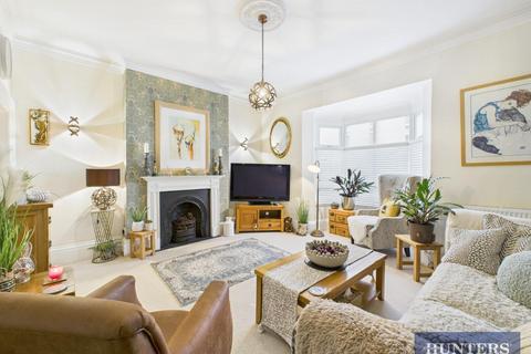 1 bedroom flat for sale, Melville Terrace, Filey