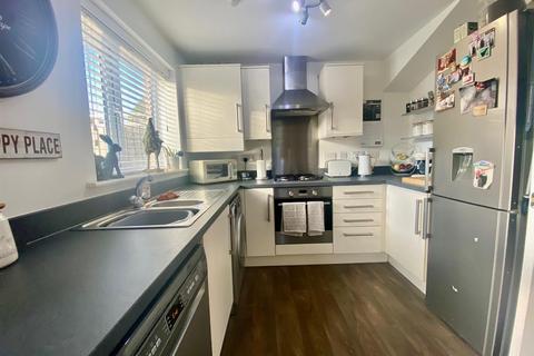 3 bedroom terraced house for sale, Ash Close, Yaxley, Peterborough