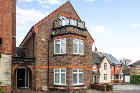 Jarvis Fields, Bursledon, Hampshire, SO31
