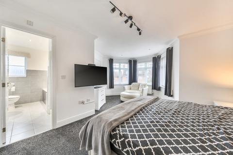 5 bedroom link detached house for sale, Jarvis Fields, Bursledon, Hampshire, SO31