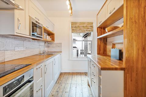 2 bedroom apartment for sale, Higher Street, Dartmouth